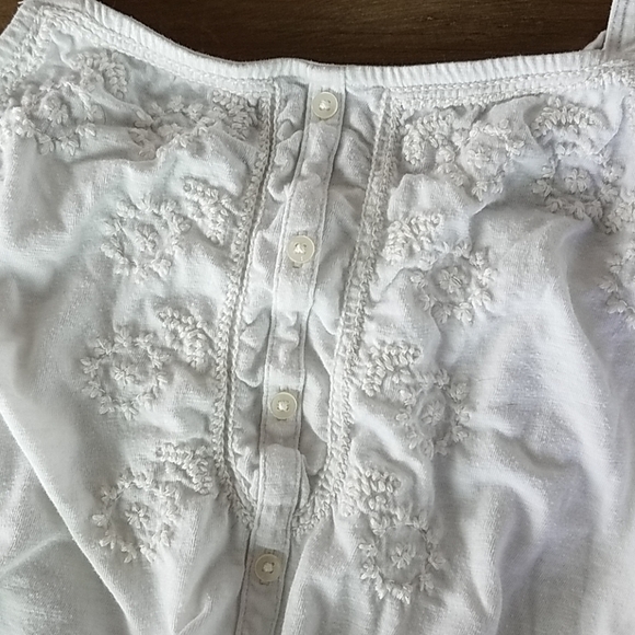 AE Adorable Tank - Picture 2 of 4